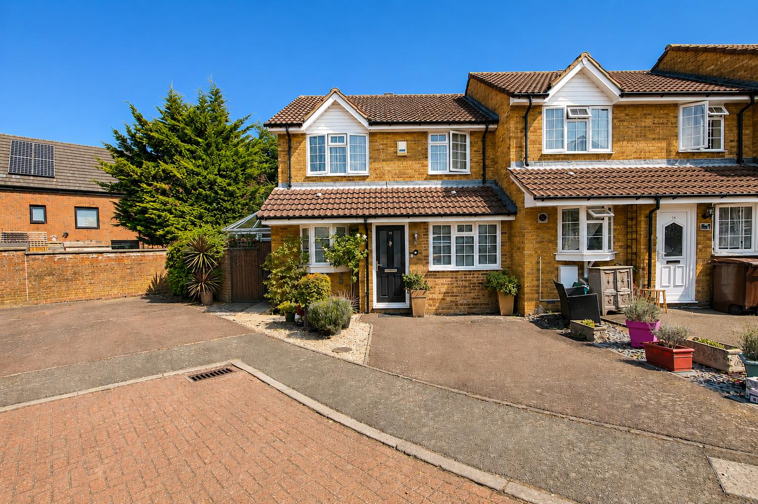 Groveside Close, Carshalton